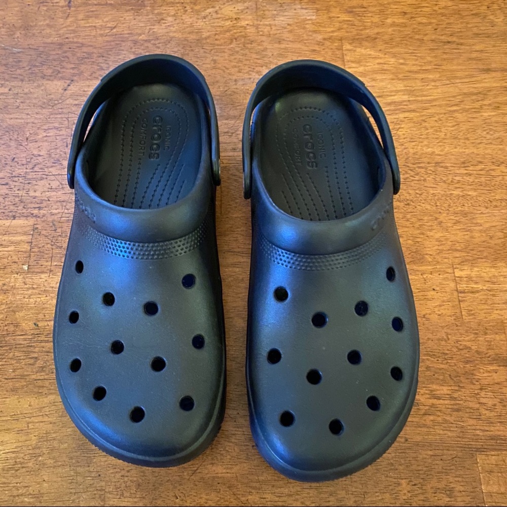 Crocs